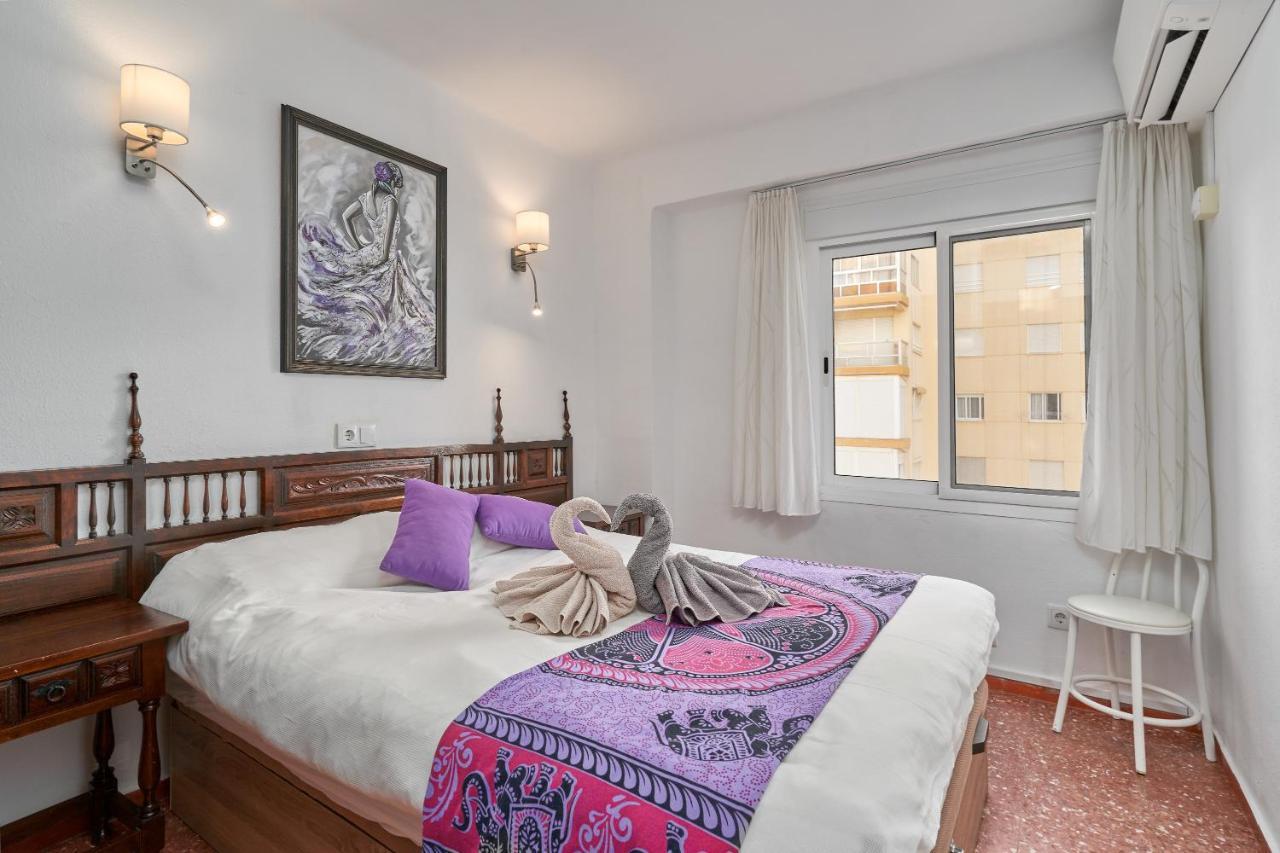 Apartment In Альгарробо-Коста Экстерьер фото